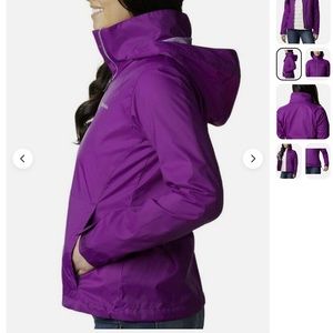 Columbia Women’s Lightweight Jacket with Sherpa Lining and Hood. Plum Sz Medium